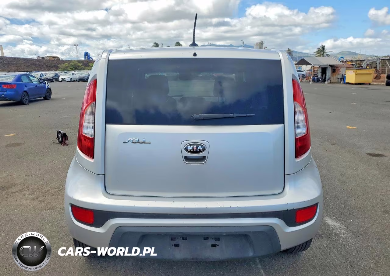 2013 Kia Soul Base VIN:KNDJT2A55D7584359 - 6
