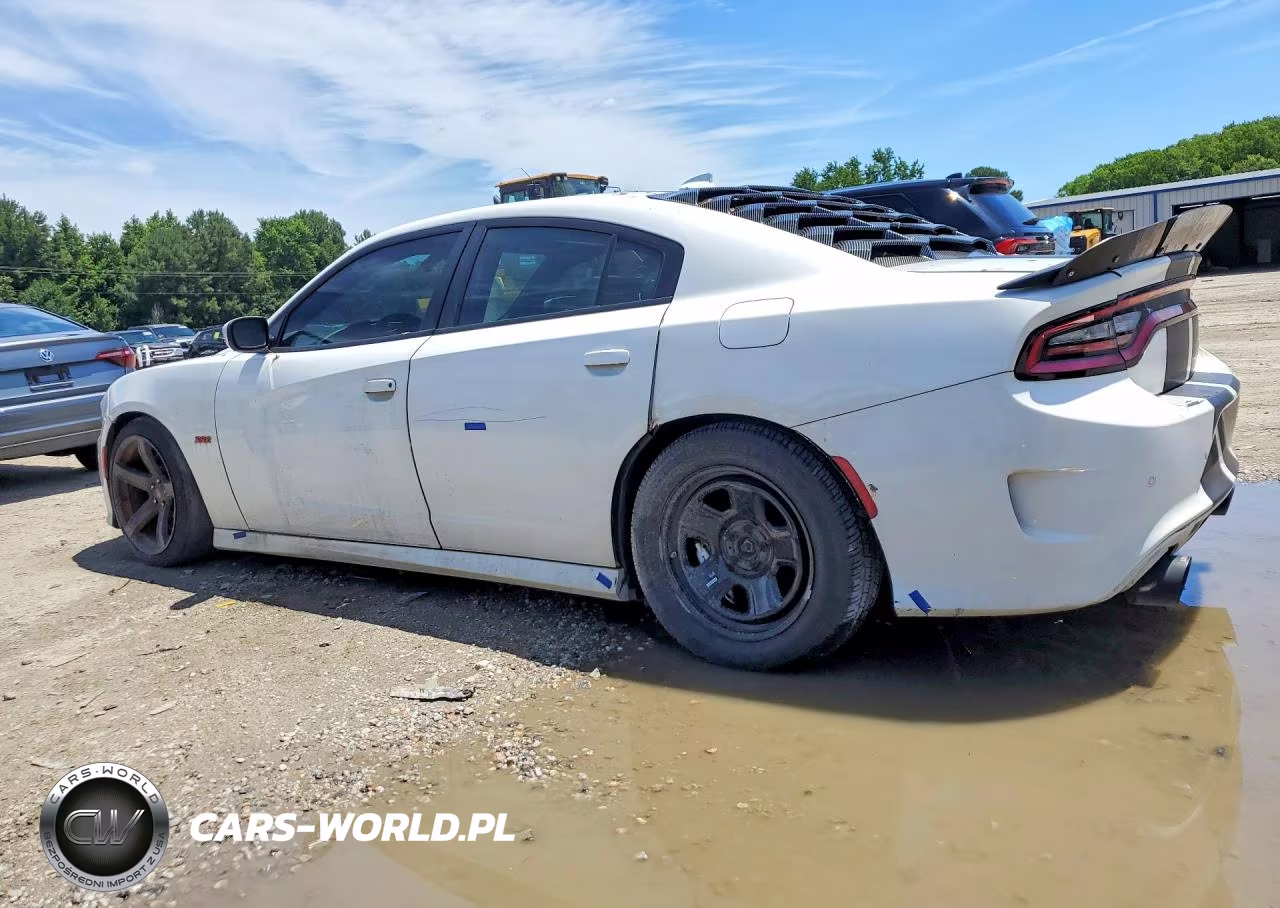2019 Dodge Charger Scat Pack VIN:2C3CDXGJ4KH627571 - 2