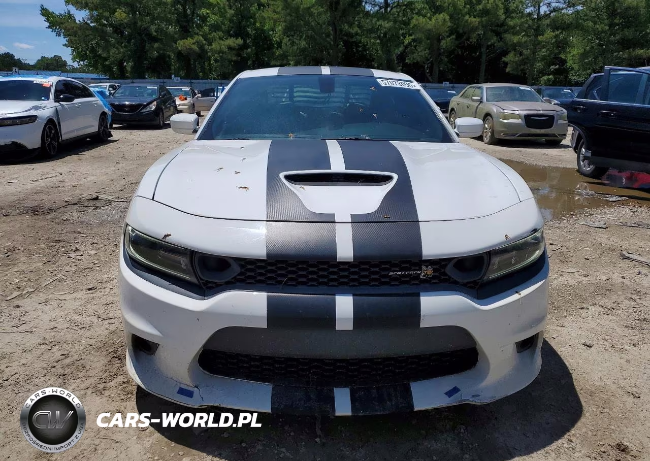 2019 Dodge Charger Scat Pack VIN:2C3CDXGJ4KH627571 - 5