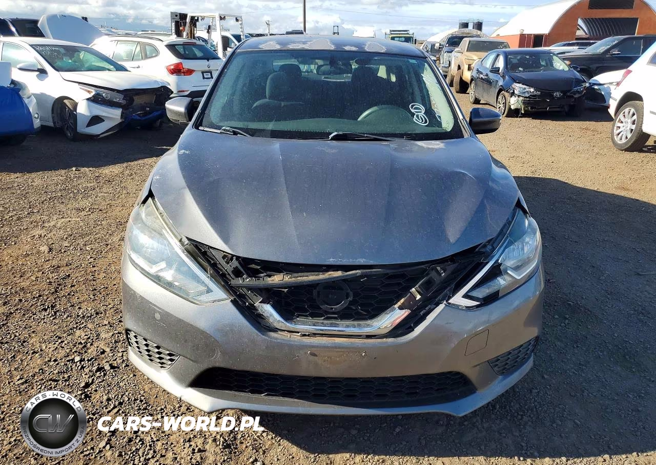 2016 Nissan Sentra S VIN:3N1AB7AP6GY232754 - 5