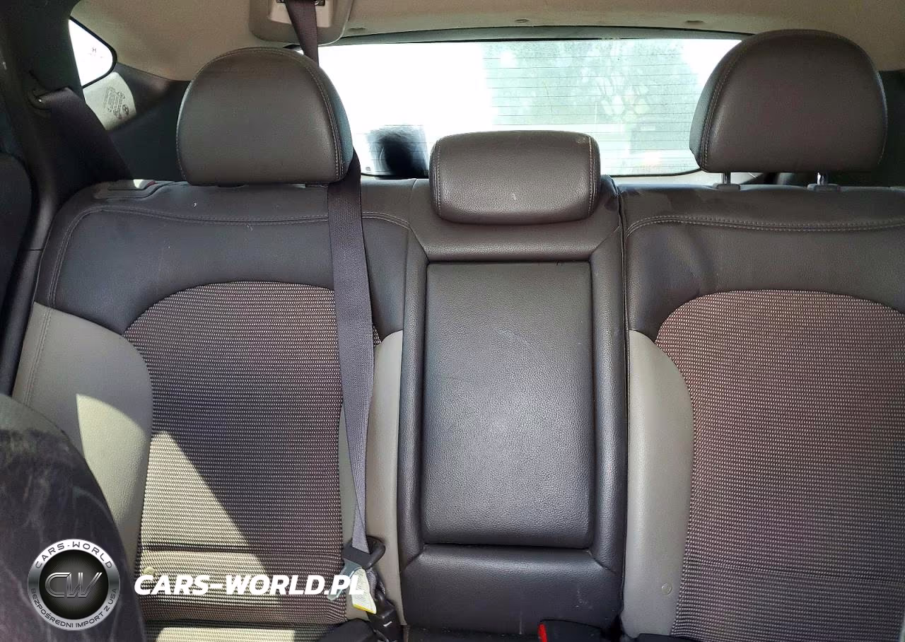 2013 Hyundai Tucson Gls VIN:KM8JU3AC2DU724754 - 10