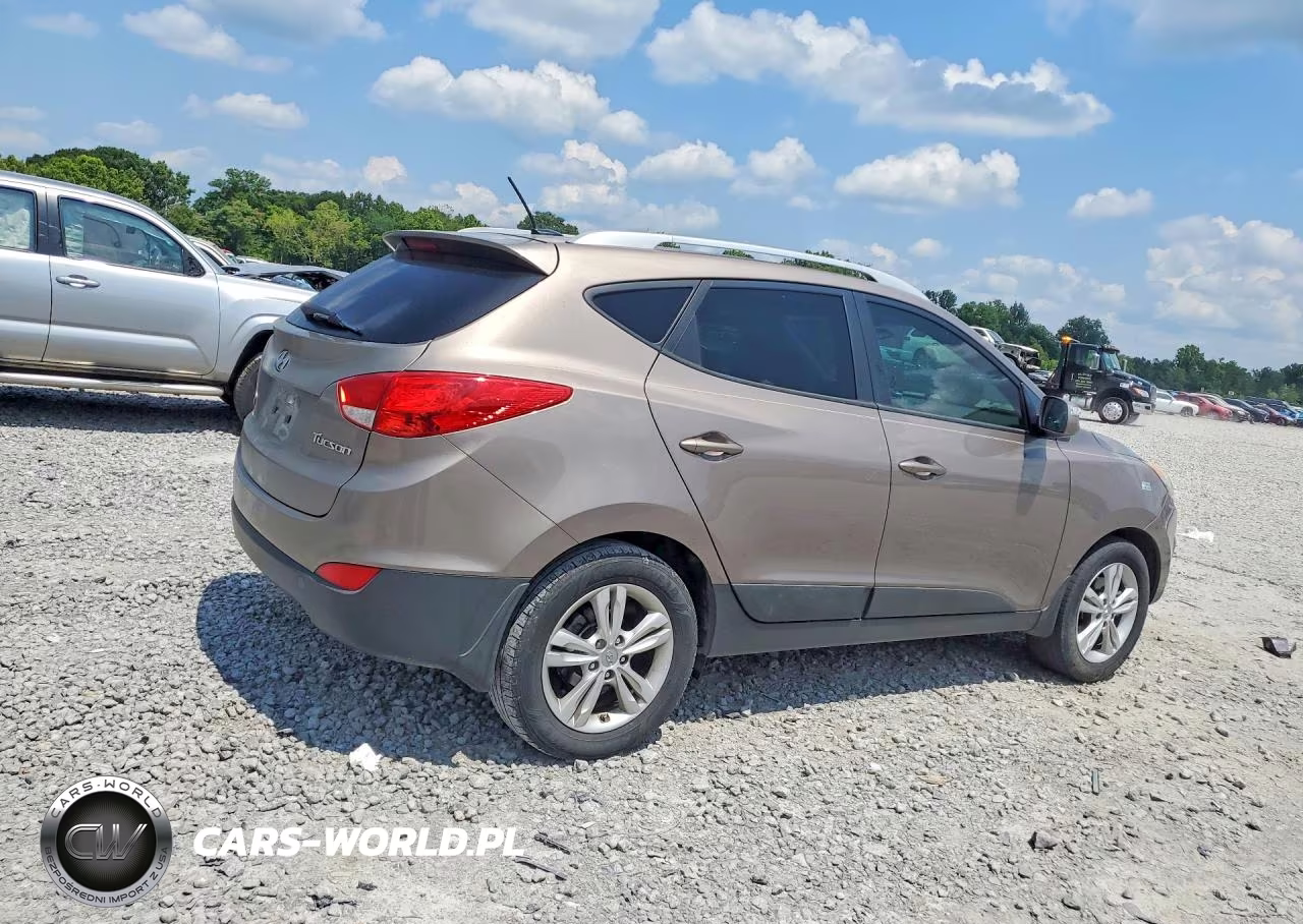 2013 Hyundai Tucson Gls VIN:KM8JU3AC2DU724754 - 3