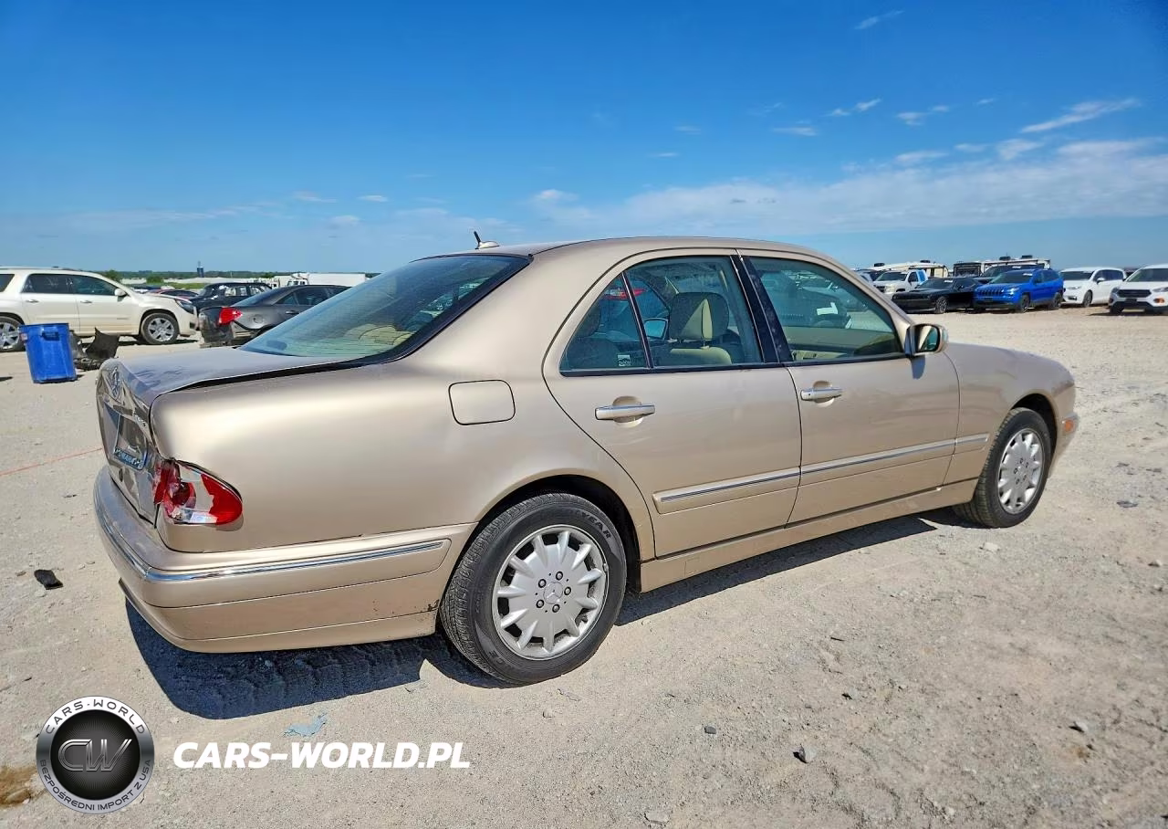 2002 Mercedes-Benz E 320 4Matic VIN:WDBJF82J62X067573 - 3
