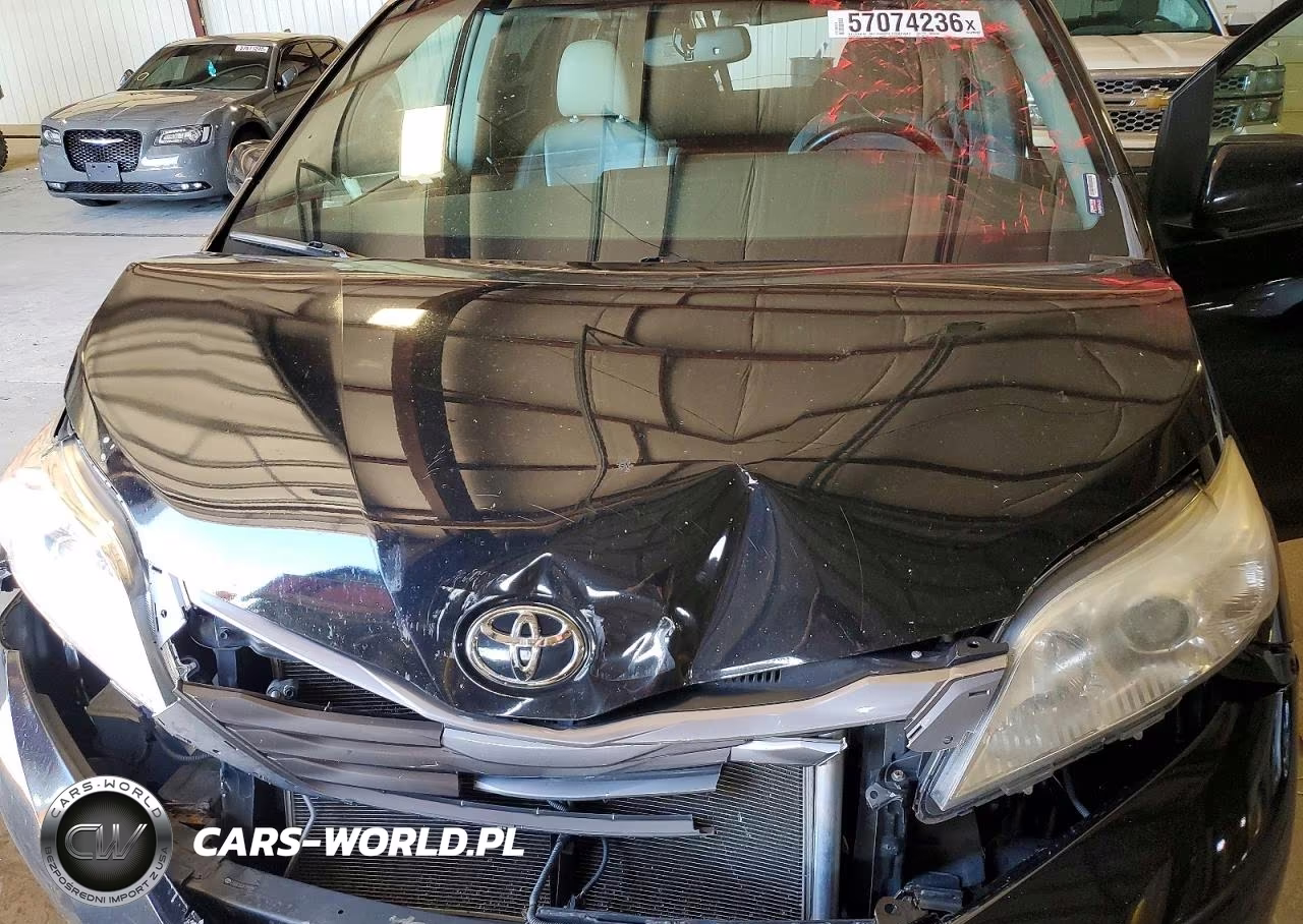 2015 Toyota Sienna Xle Premium 7-Passenger VIN:5TDDK3DCXFS096940 - 12