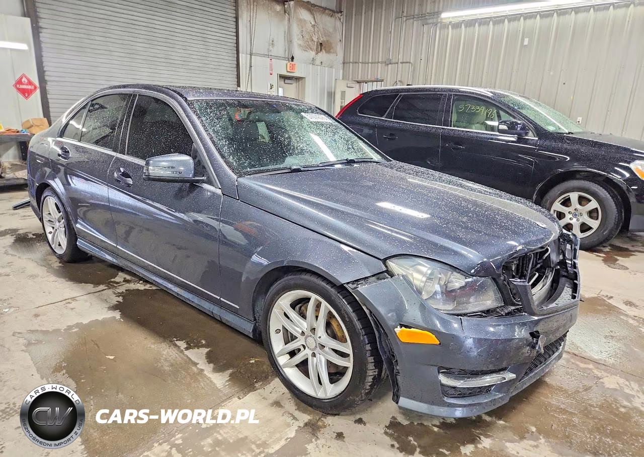 2014 Mercedes-Benz C 300 4Matic VIN:WDDGF8AB0ER310234 - 4