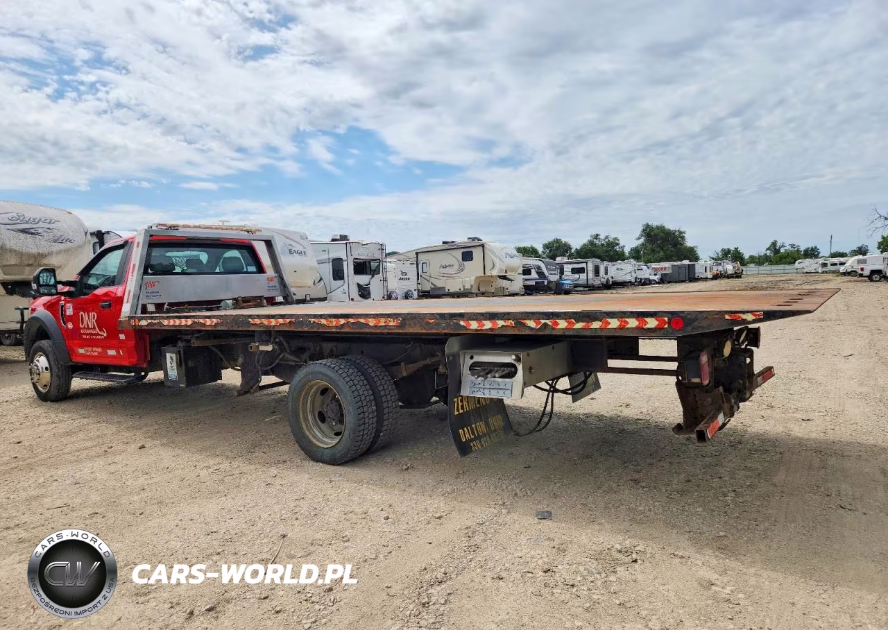 2017 Ford F550 Super Duty VIN:1FDUF5GY0HED72599 - 3