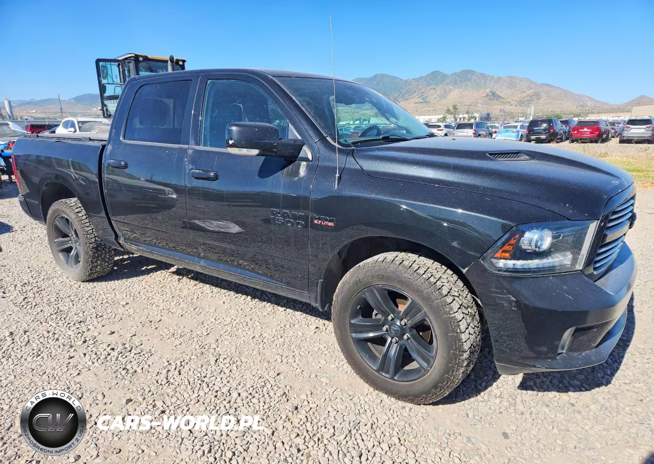 2016 Ram 1500 Sport VIN:1C6RR7MTXGS205602 - 4