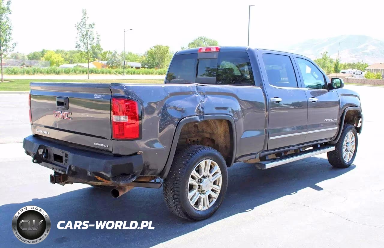 2016 GMC Sierra K2500 Denali VIN:1GT12UEG7GF152425 - 3
