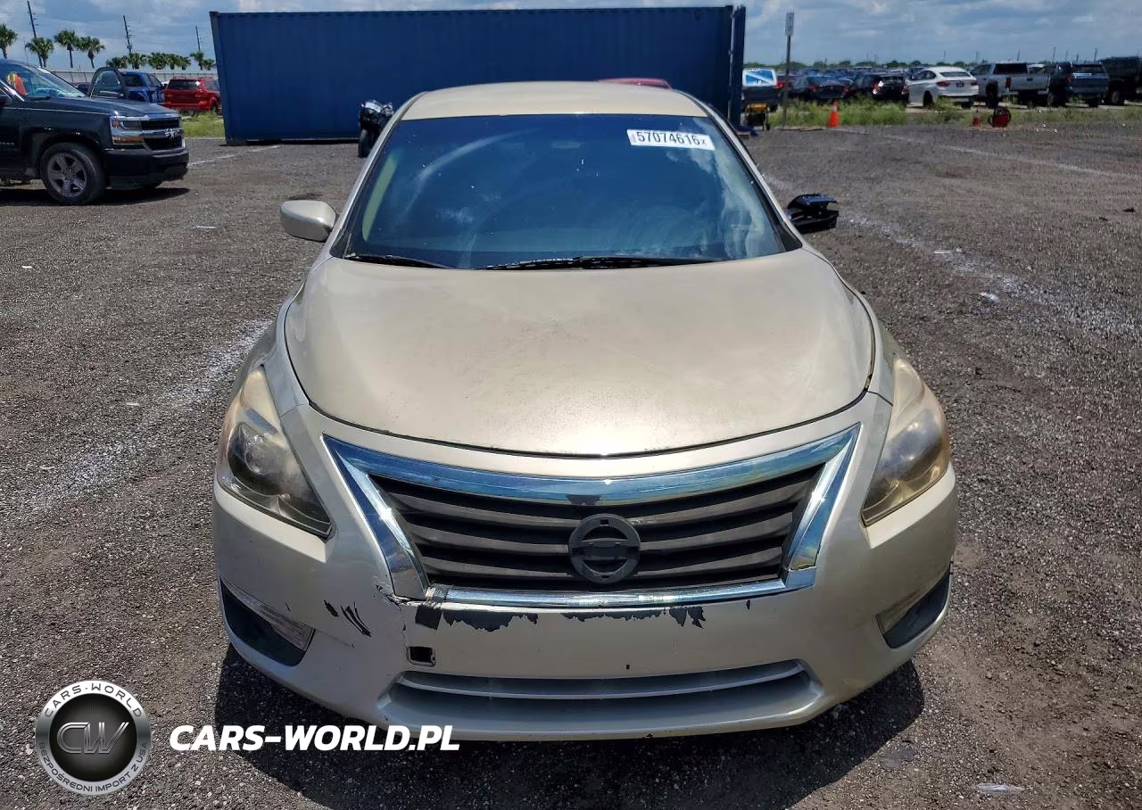 2015 Nissan Altima 2.5 VIN:1N4AL3AP2FC434023 - 5