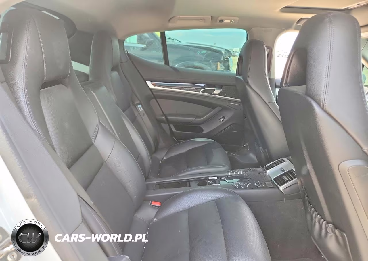 2016 Porsche Panamera 2 VIN:WP0AA2A79GL005201 - 10