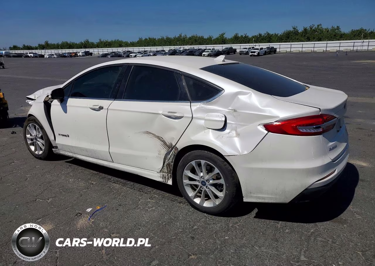 2019 Ford Fusion Se VIN:3FA6P0LUXKR208982 - 2