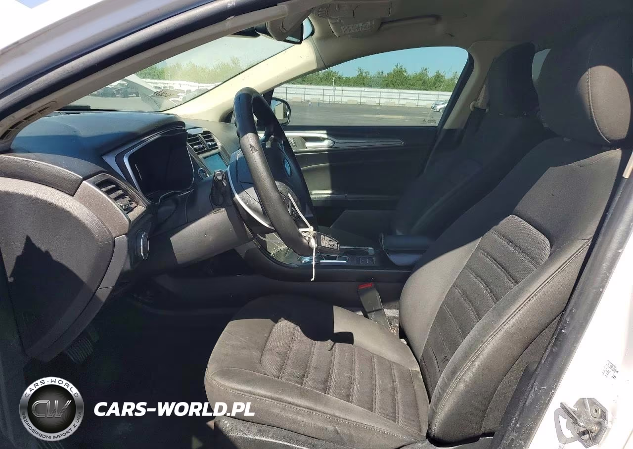 2019 Ford Fusion Se VIN:3FA6P0LUXKR208982 - 7