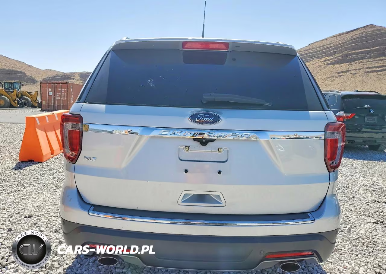 2018 Ford Explorer Xlt VIN:1FM5K7D80JGB79685 - 6