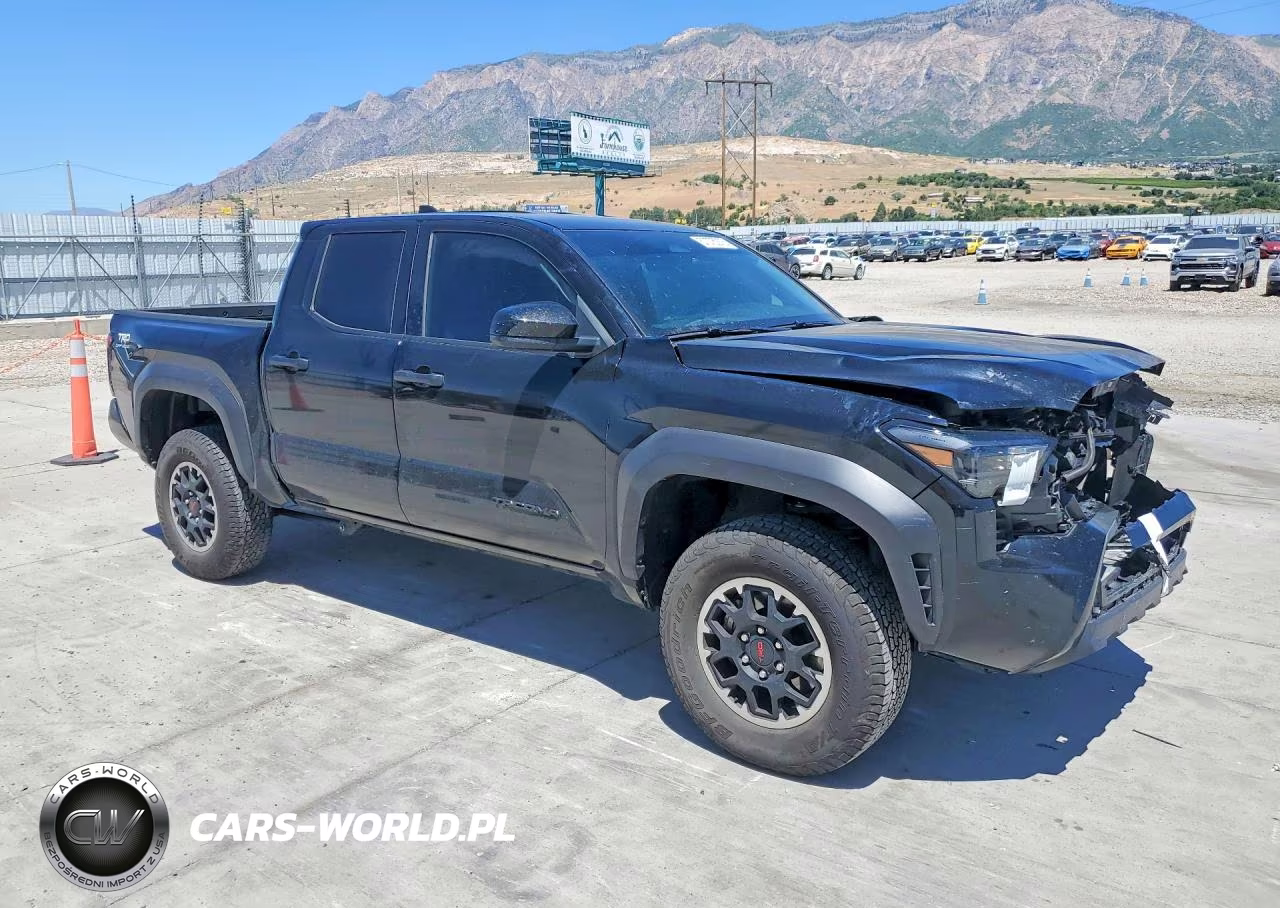 2025 Toyota Tacoma Trd Off-Road VIN:3TMLB5JN9SM152163 - 4