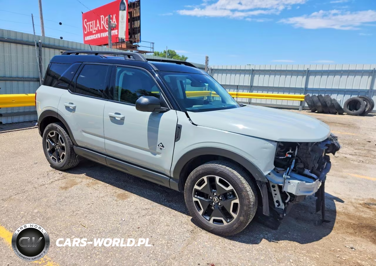 2023 Ford Bronco Sport Outer Banks VIN:3FMCR9C64PRD17793 - 4