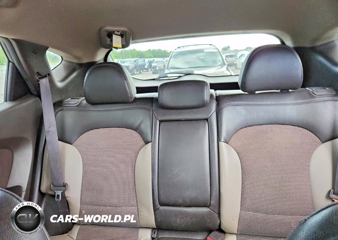 2011 Hyundai Tucson Gls VIN:KM8JU3AC4BU285781 - 10