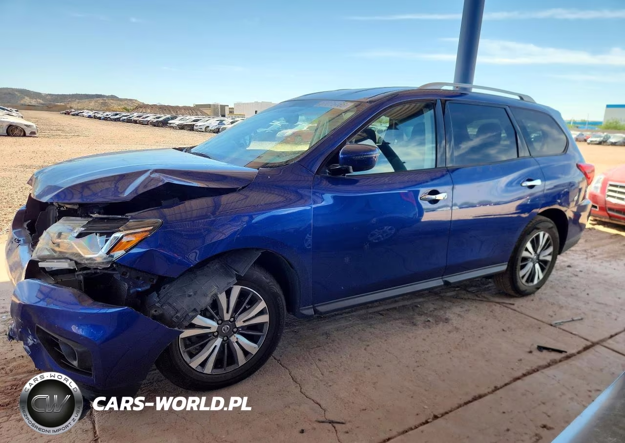 2020 Nissan Pathfinder Sv