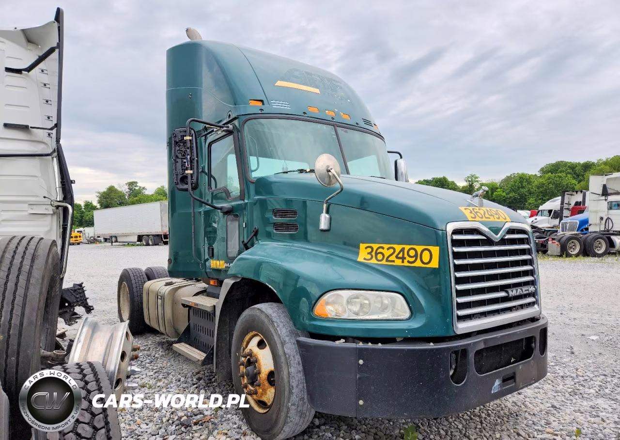 2017 Mack 600 Cxu600 - Semi Truck