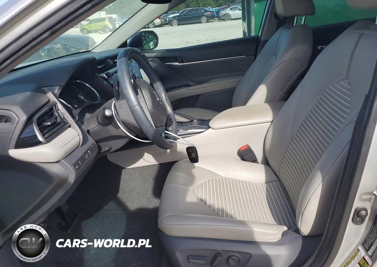 2019 Toyota Camry Se VIN:4T1B11HK7KU196821 - 7