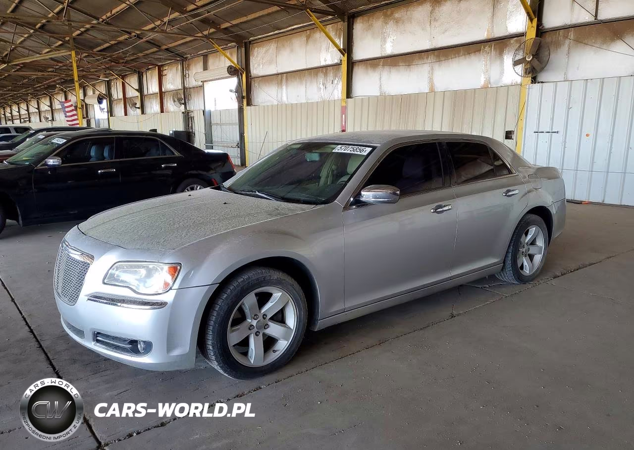 2011 Chrysler 300 Limited