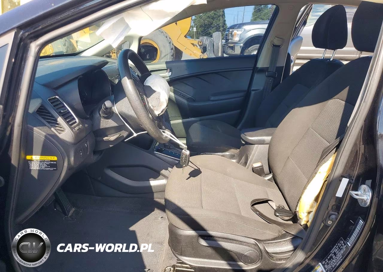 2018 Kia Forte Lx VIN:3KPFK4A72JE234463 - 7