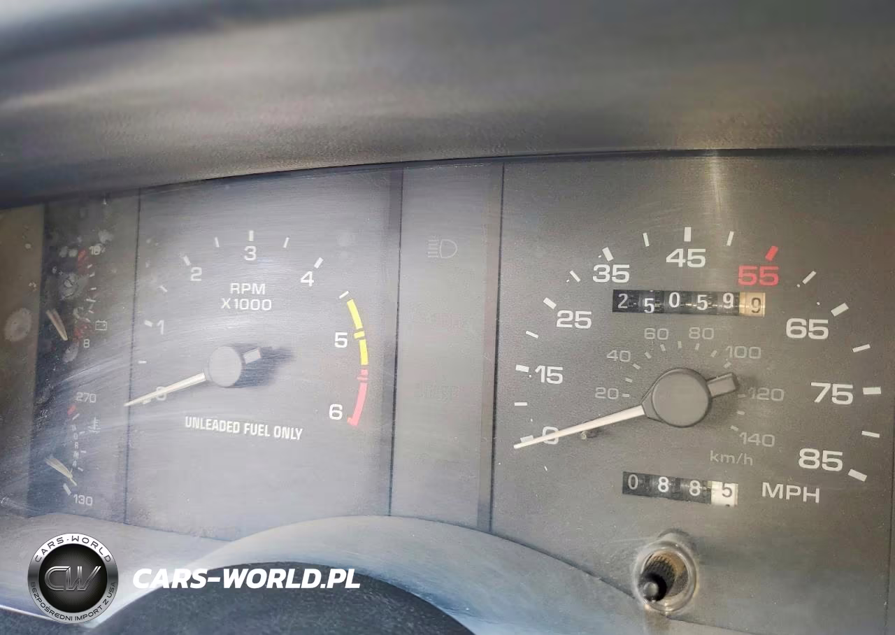 1989 Ford Mustang VIN:1FABP41A3KF223951 - 9