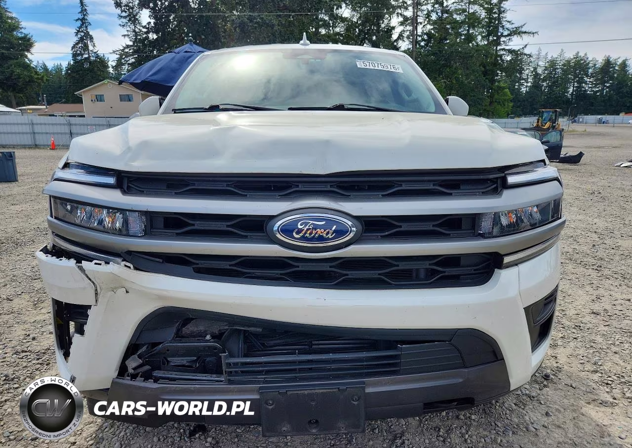 2023 Ford Expedition Max Xlt VIN:1FMJK1J89PEA28400 - 5