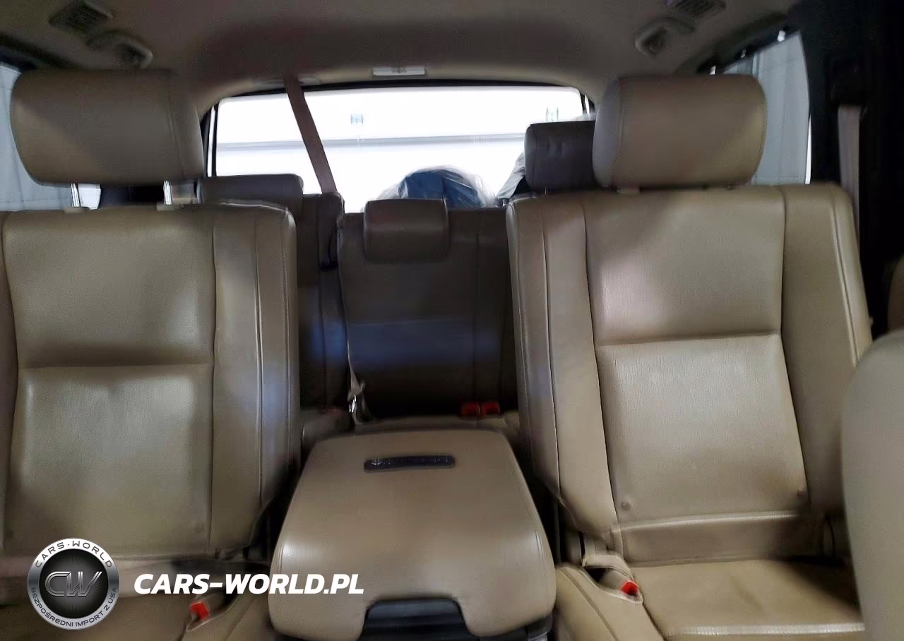 2008 Toyota Sequoia Platinum VIN:5TDBY67A48S020702 - 10