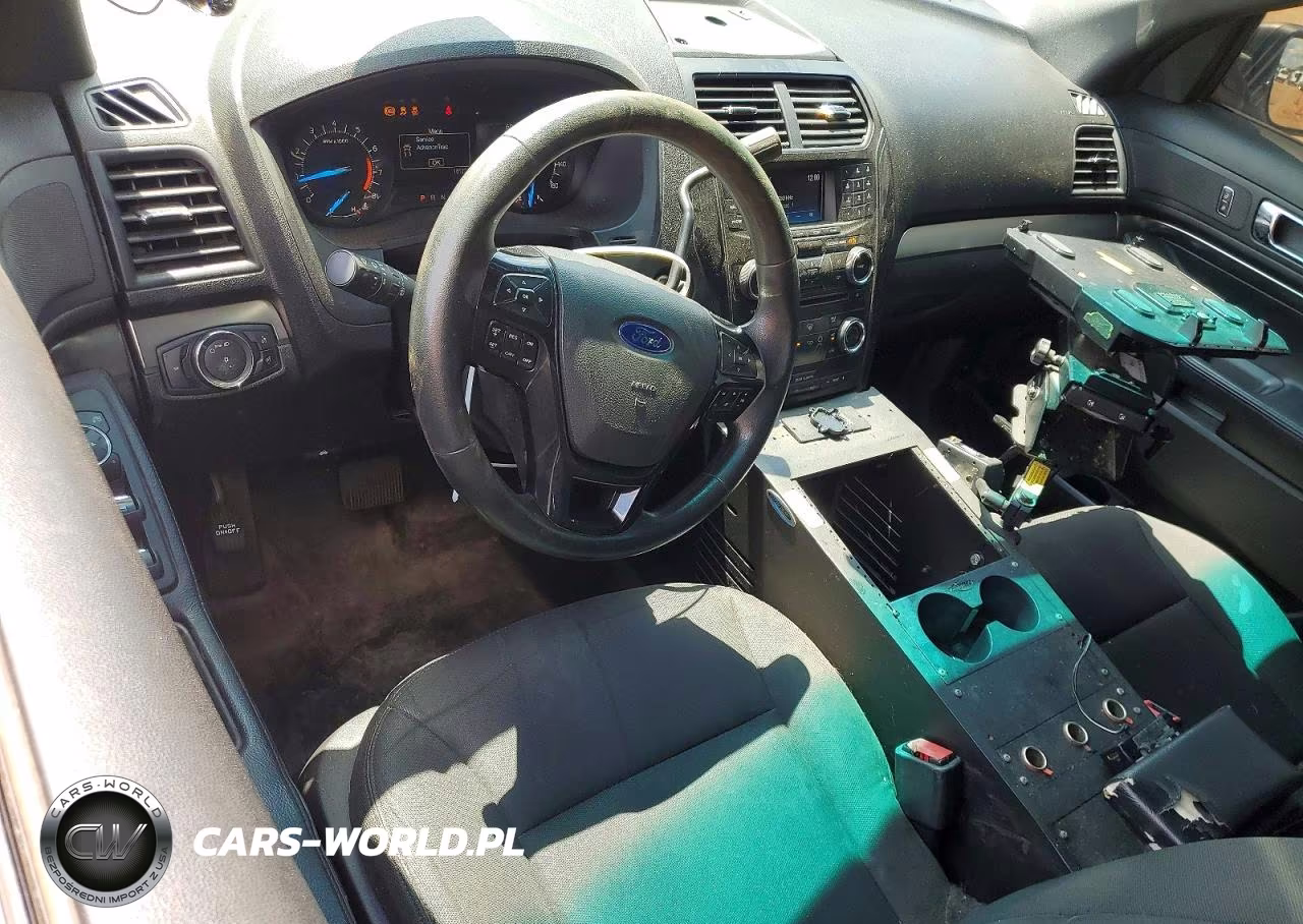 2017 Ford Explorer Police Interceptor VIN:1FM5K8ARXHGB55536 - 8