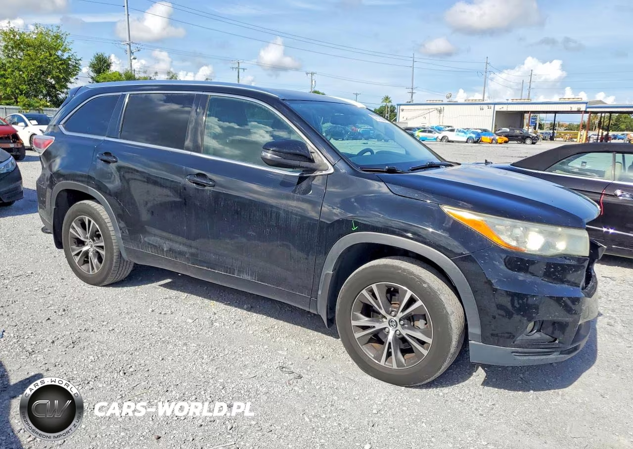 2016 Toyota Highlander Xle VIN:5TDJKRFH8GS276997 - 4