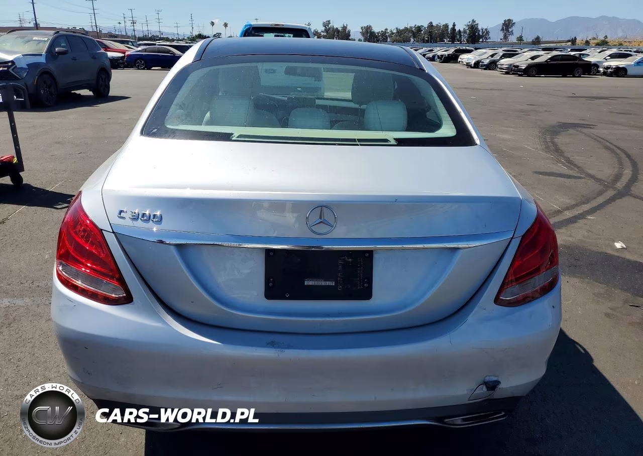 2015 Mercedes-Benz C 300 VIN:55SWF4JB9FU093741 - 6