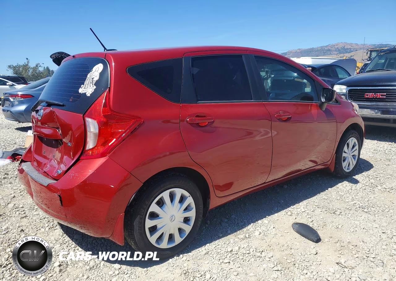 2015 Nissan Versa Note S VIN:3N1CE2CP4FL425528 - 3