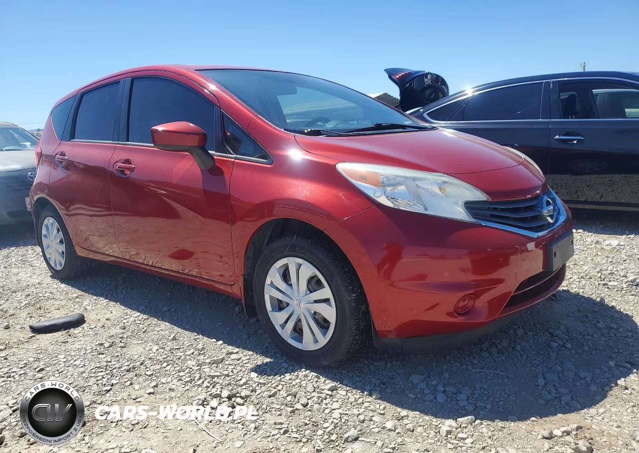 2015 Nissan Versa Note S VIN:3N1CE2CP4FL425528 - 4