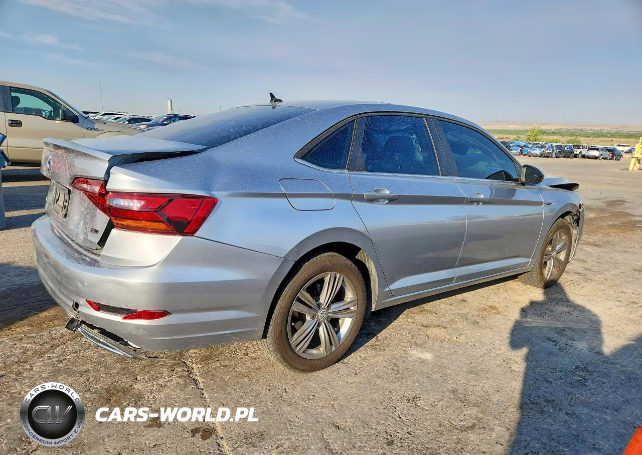 2019 Volkswagen Jetta S VIN:3VWCB7BU8KM258456 - 3