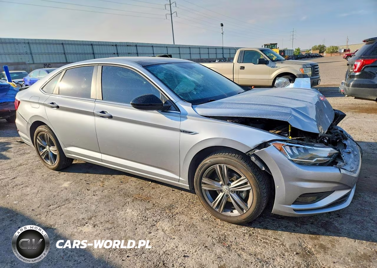 2019 Volkswagen Jetta S VIN:3VWCB7BU8KM258456 - 4
