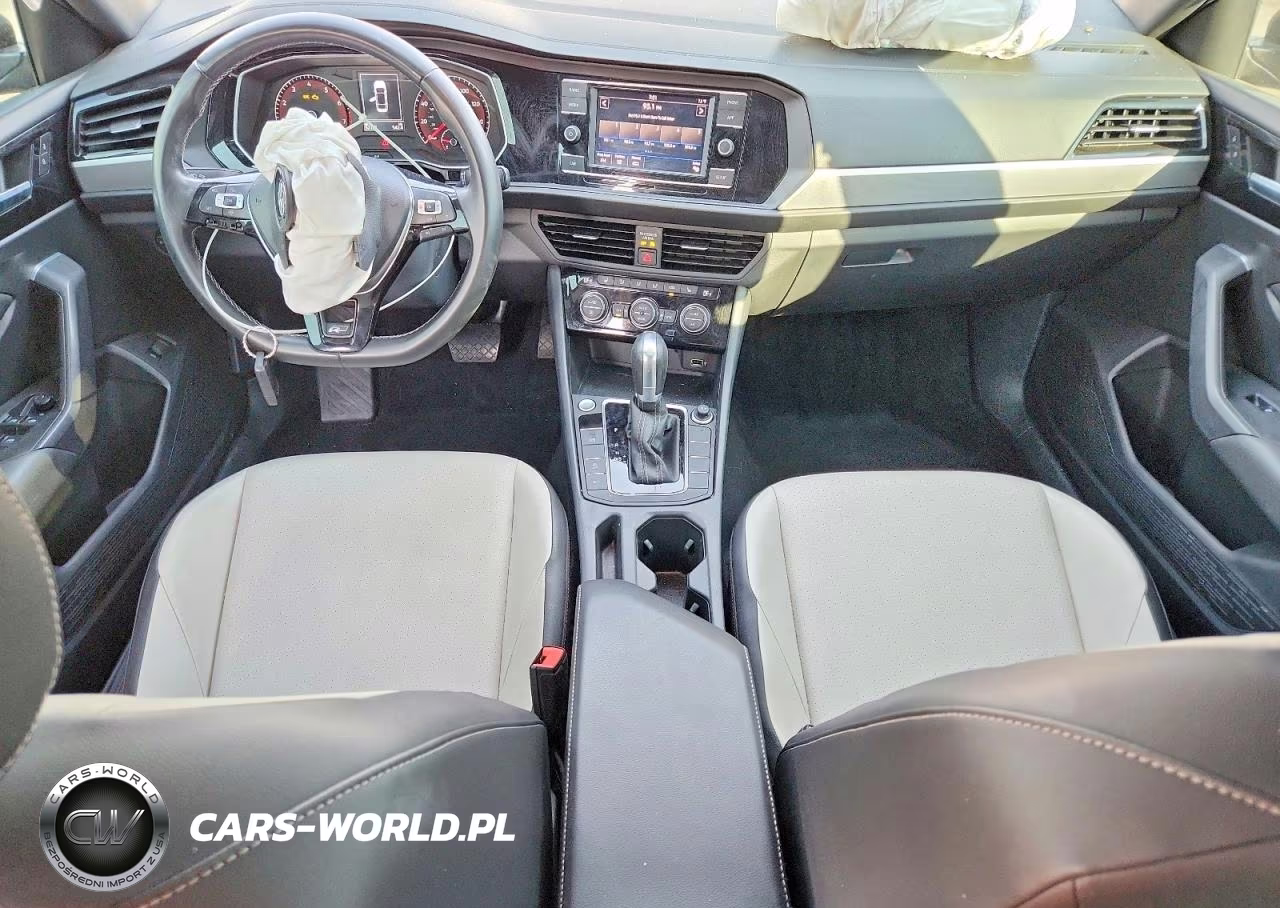 2019 Volkswagen Jetta S VIN:3VWCB7BU8KM258456 - 8