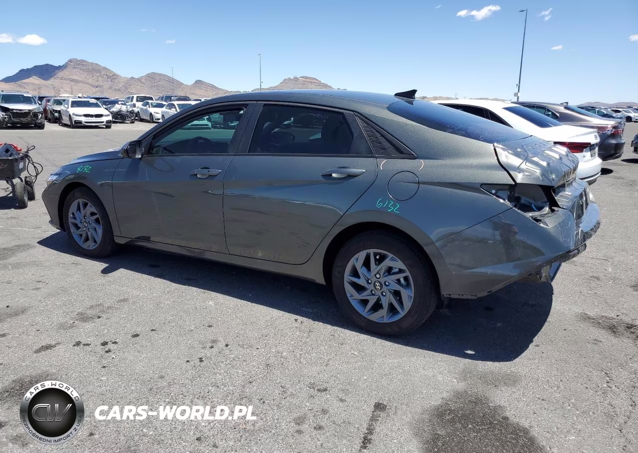 2024 Hyundai Elantra Sel VIN:KMHLM4DG2RU759685 - 2