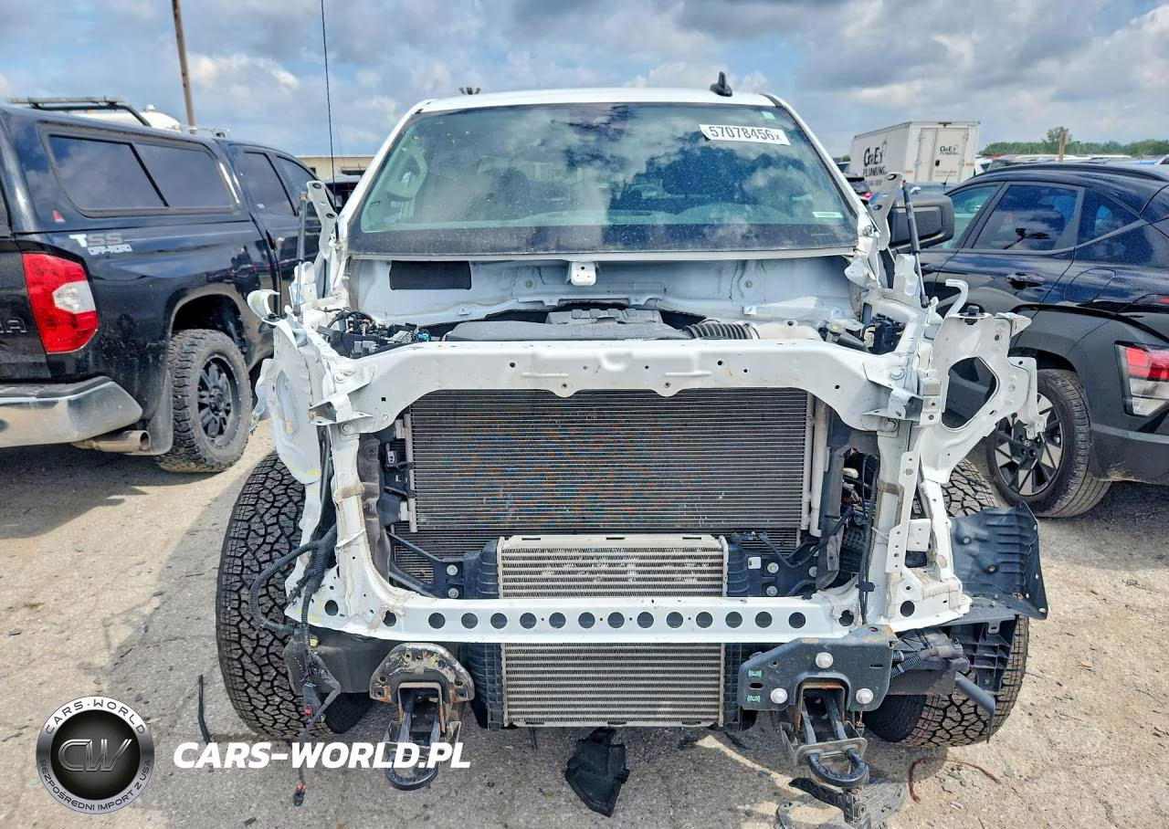 2022 Chevrolet Silverado K1500 Custom VIN:1GCPDBEK9NZ625511 - 5