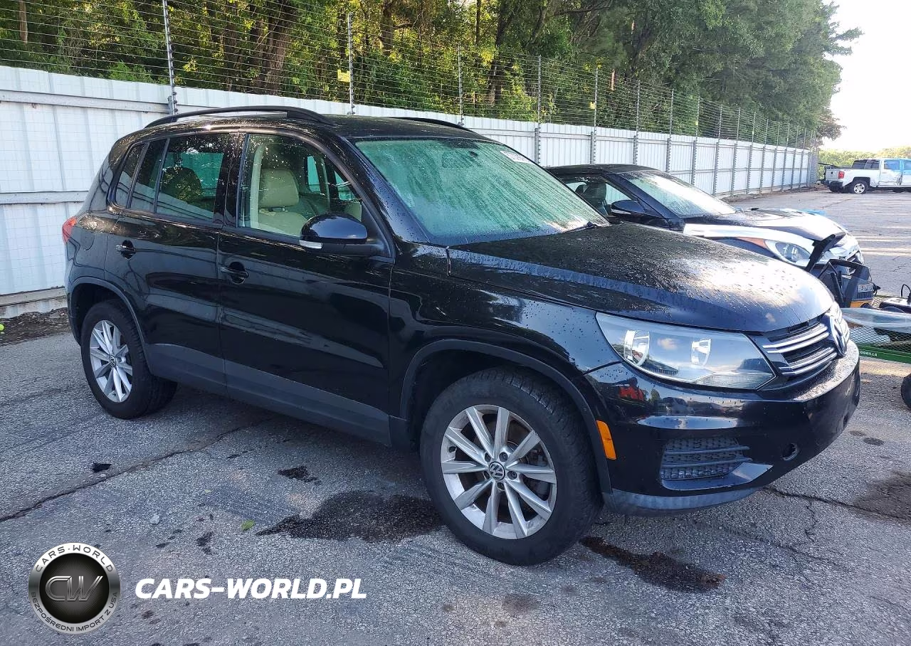 2015 Volkswagen Tiguan S VIN:WVGAV7AXXFW614663 - 4