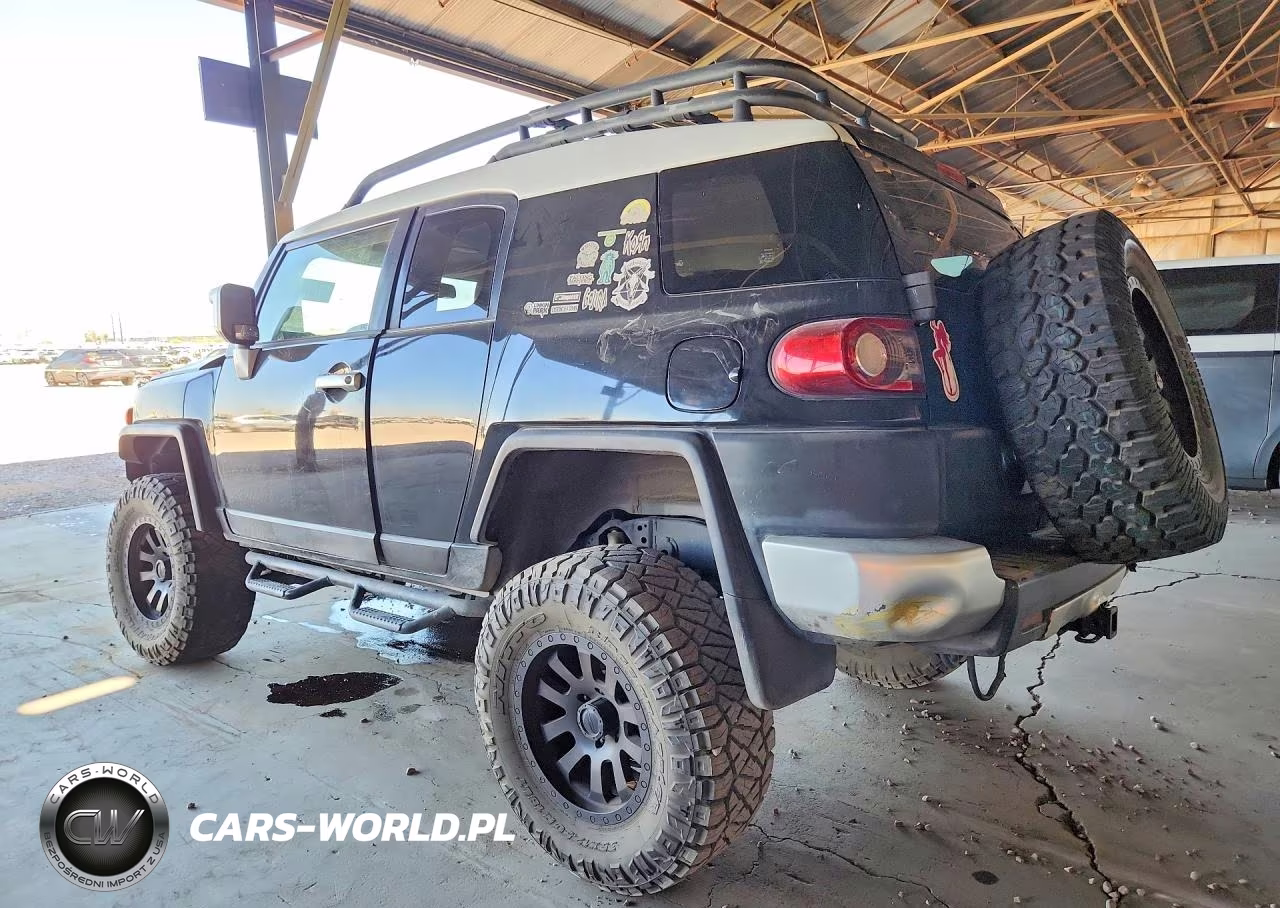 2012 Toyota Fj Cruiser Base VIN:JTEBU4BF1CK132761 - 2