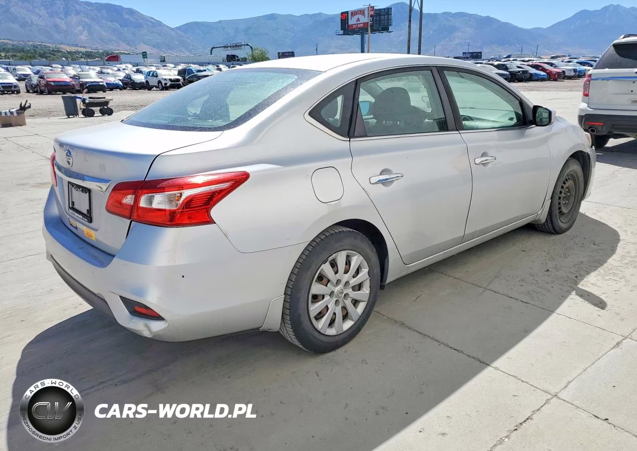 2017 Nissan Sentra S VIN:3N1AB7AP7HY204074 - 3