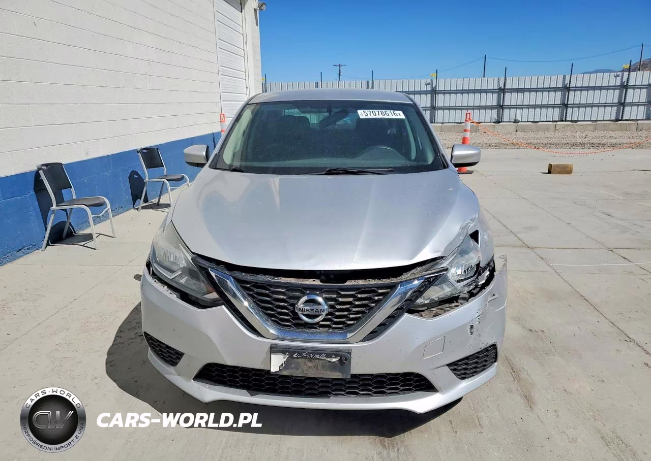 2017 Nissan Sentra S VIN:3N1AB7AP7HY204074 - 5