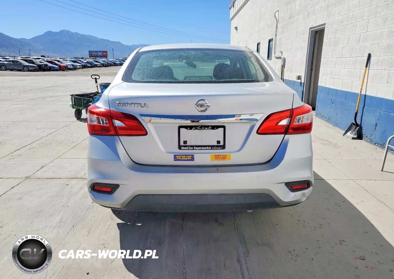 2017 Nissan Sentra S VIN:3N1AB7AP7HY204074 - 6
