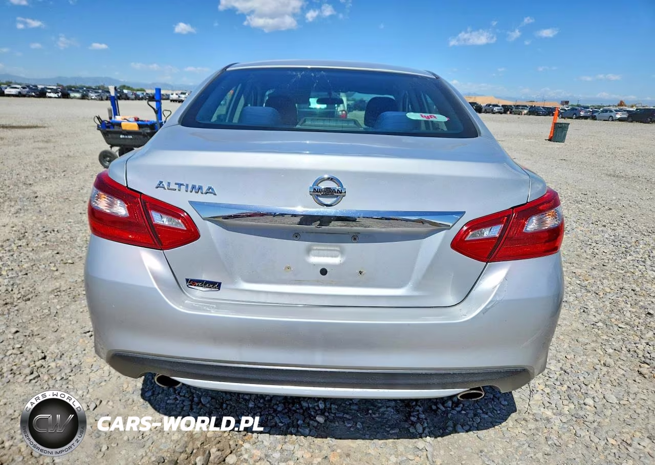 2017 Nissan Altima 2.5 S VIN:1N4AL3AP1HN365784 - 6