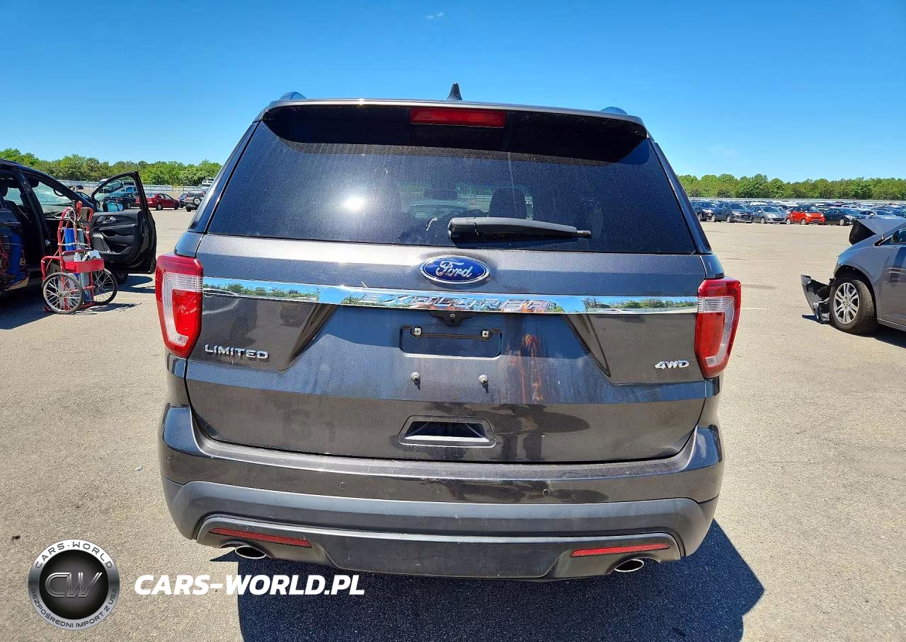 2016 Ford Explorer Limited VIN:1FM5K8F85GGA92859 - 6