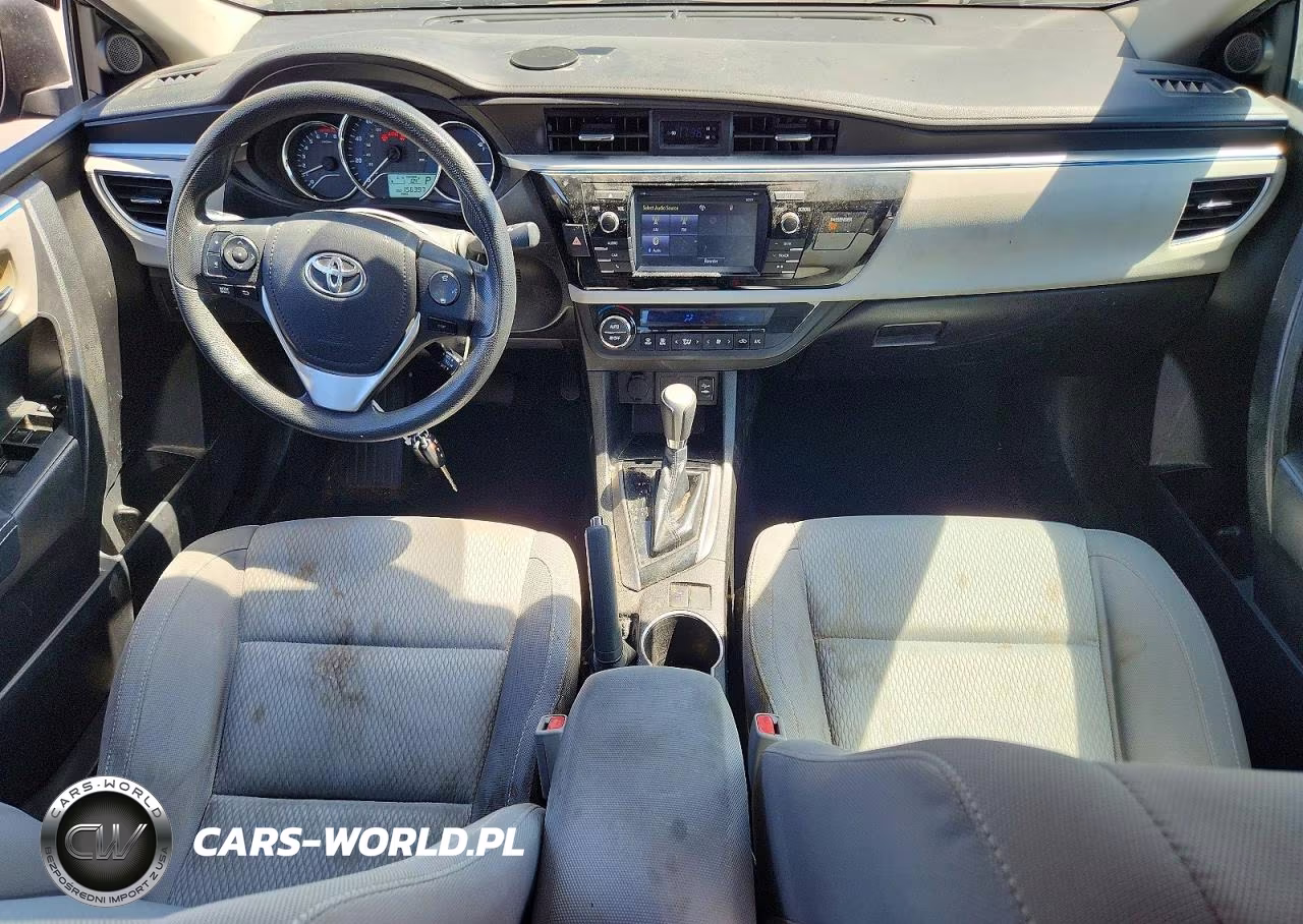 2016 Toyota Corolla Le VIN:5YFBURHE4GP422287 - 8