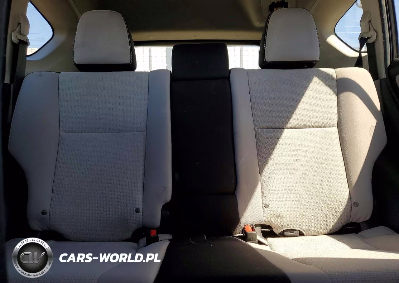 2018 Toyota Rav4 Xle VIN:2T3WFREV5JW476811 - 10