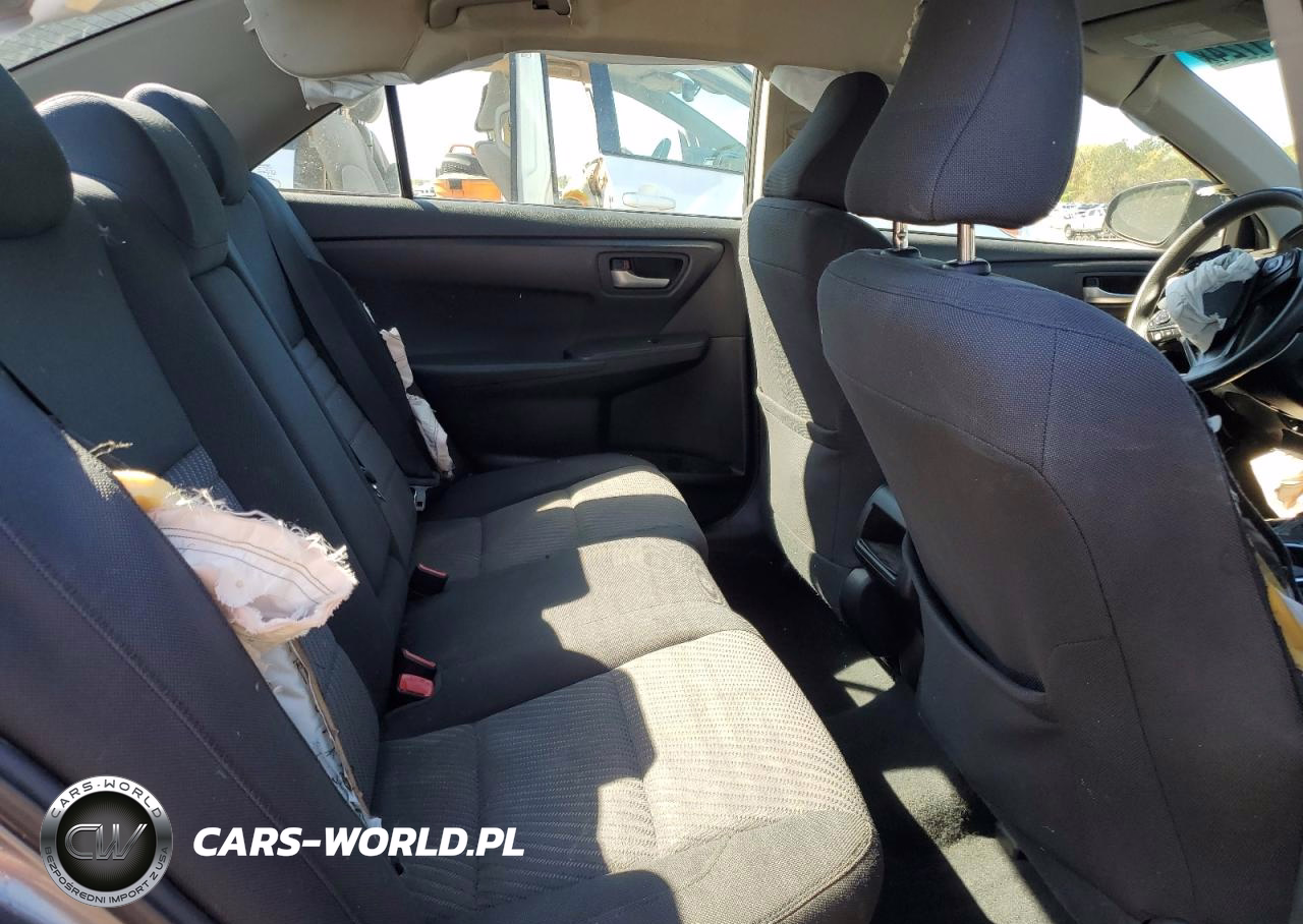 2017 Toyota Camry Le VIN:4T1BF1FK8HU287190 - 10