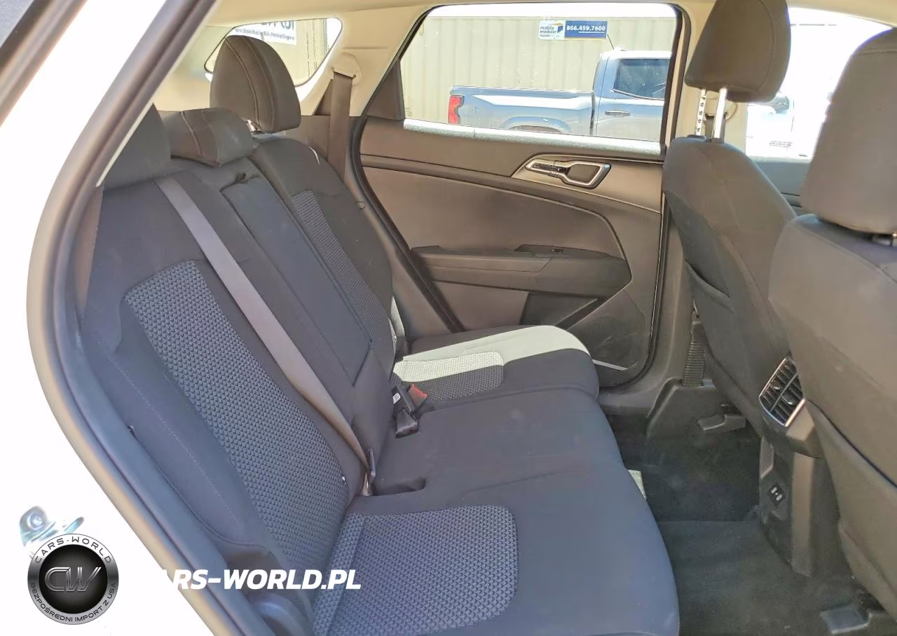 2026 Kia Sportage Lx VIN:5XYK23DF0TG411271 - 10