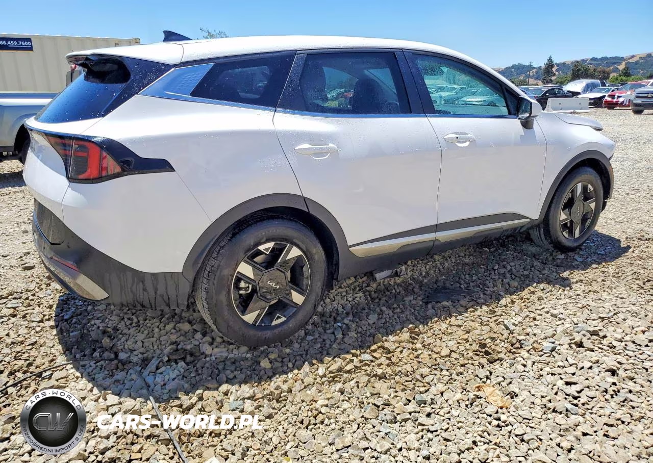 2026 Kia Sportage Lx VIN:5XYK23DF0TG411271 - 3